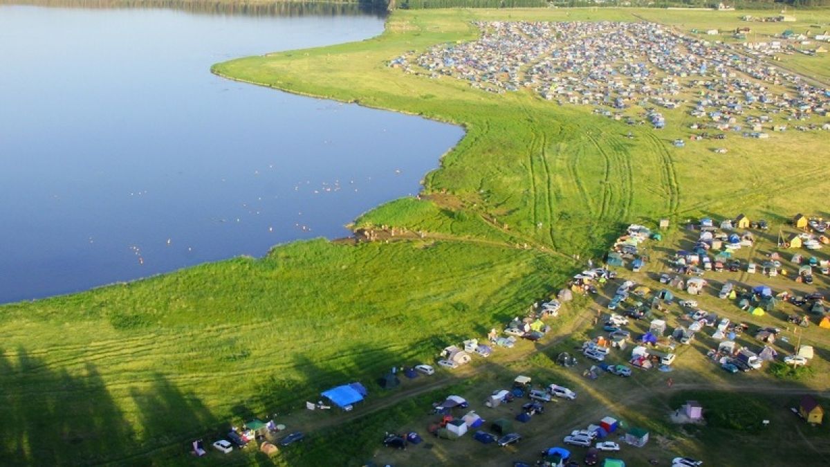 13 июля на Алтае пройдет фестиваль "На Завьяловских озерах!"
