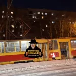 Неисправный трамвай в Барнауле покатился назад и протаранил другой вагон