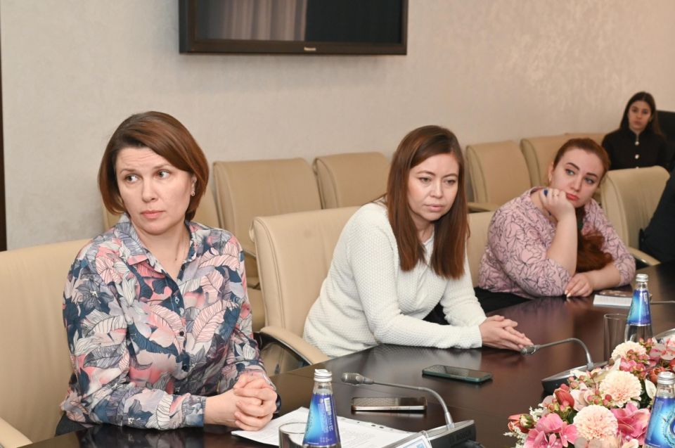 Встреча инициативной группы пос. Южный с главой города Вячеславом Франком