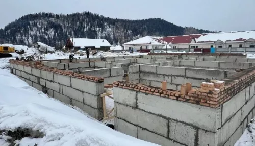 Подрядчик сорвал сроки строительства детсада в Чойском районе Республики Алтай