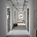 В Горно-Алтайске на 55% завершен ремонт общежития политехнического колледжа