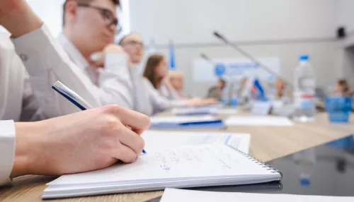 Более 60 школьников из Алтайского края стали участниками олимпиады компании Россети