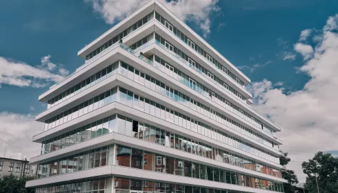 Кислород для идей: Мой Дом построил статусный бизнес-центр О2 и перевез туда офис