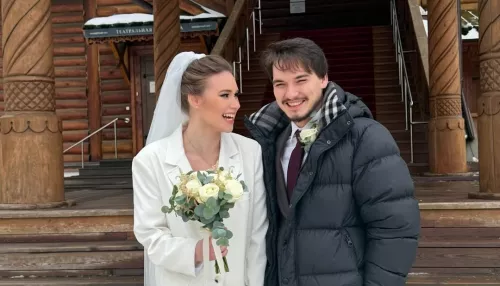 Молодые российские фигуристы поженились в День всех влюбленных. Фото