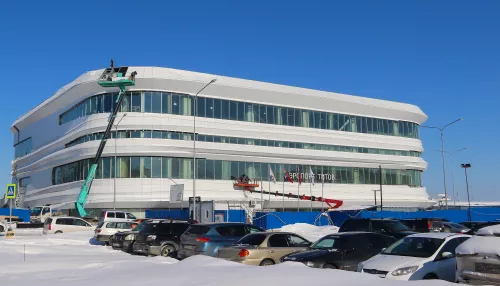 Титов и финишная стадия: когда в Барнауле достроят новый терминал аэропорта. Фото