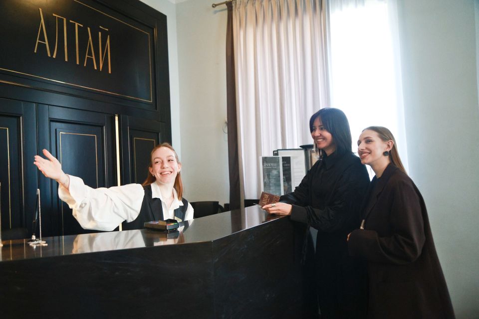 Гостиница "Алтай"