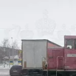 Тепловоз протаранил грузовик на переезде в Рубцовске