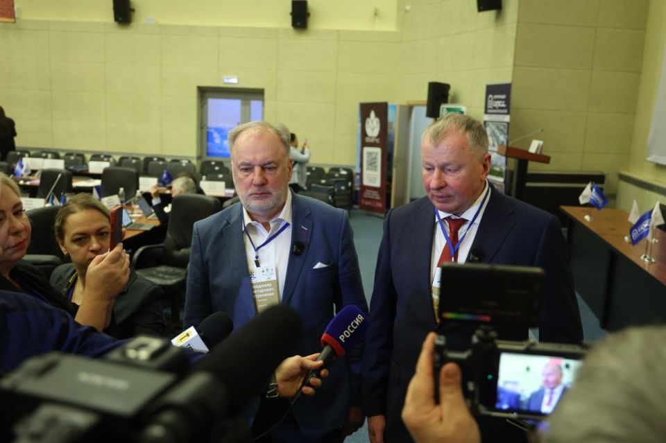 Владимир Петриченко и Валерий Гачман