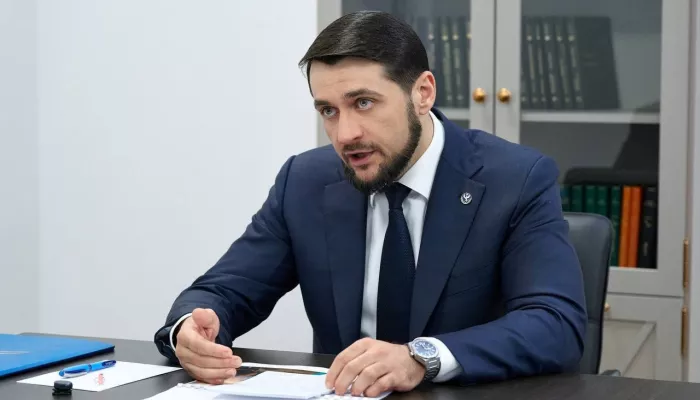 Глава правительства Республики Алтай Прокопьев поздравил женщин с 8 Марта