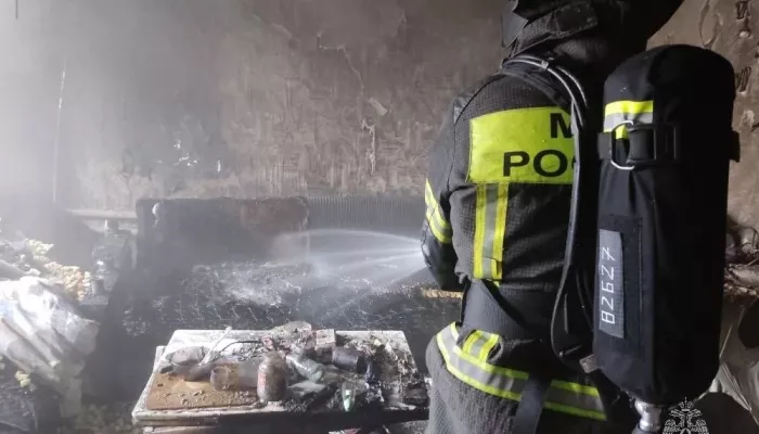 Жительница Бийска пострадала в пожаре из-за непотушенной сигареты