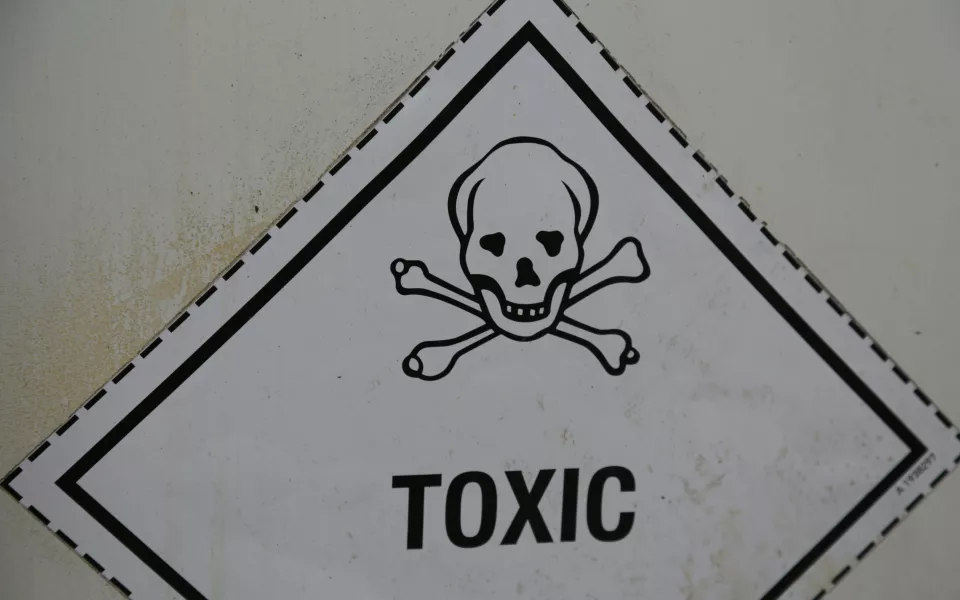 Токсичное облако несет кислотные дожди из Ирана в Центральную Азию