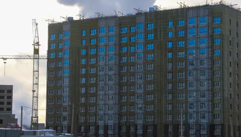 В Алтайском крае 57% строящихся квартир еще не проданы — перспективы неясны