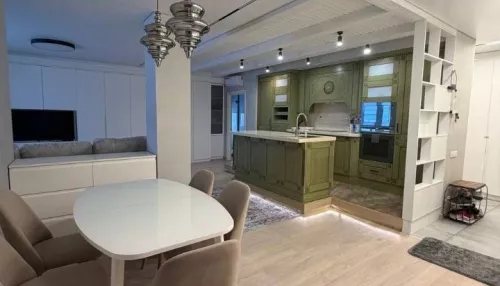 Большую квартиру с видом на Обь продают в Барнауле за 21 млн рублей. Фото