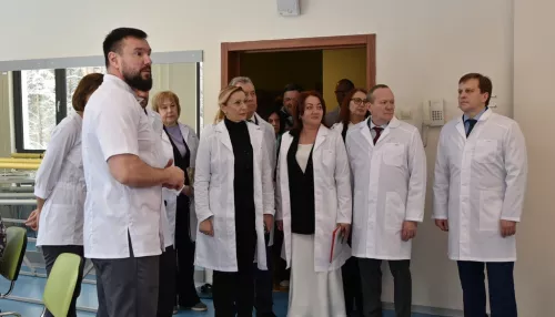 В Алтайском крае делегация Совфеда оценила реабилитацию участников СВО