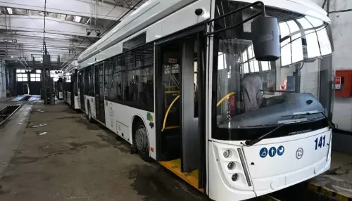 Пять новых и современных троллейбусов передали в депо Рубцовска