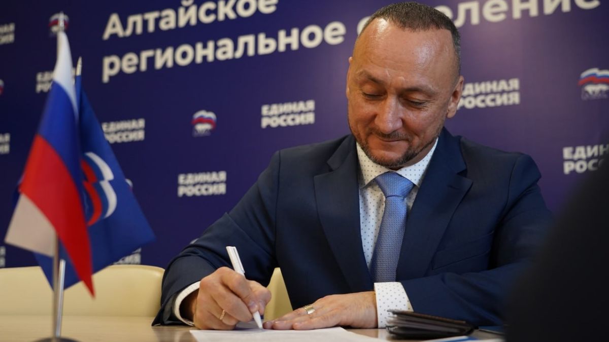 Евгений Смирнов