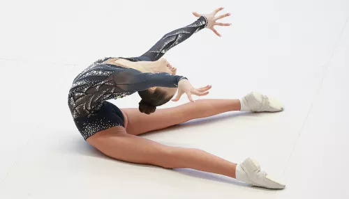 Шпагаты, прыжки и кульбиты: Барнаул принял соревнования по спортивной аэробике. Фото