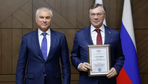 Лидер алтайских социалистов Александр Терентьев получил благодарность спикера Госдумы