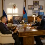 Глава Республики Алтай обсудил ремонт дорог и мостов с министром транспорта РФ