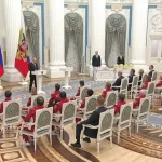 Путин наградил российских паралимпийцев после триумфа на Играх в Италии