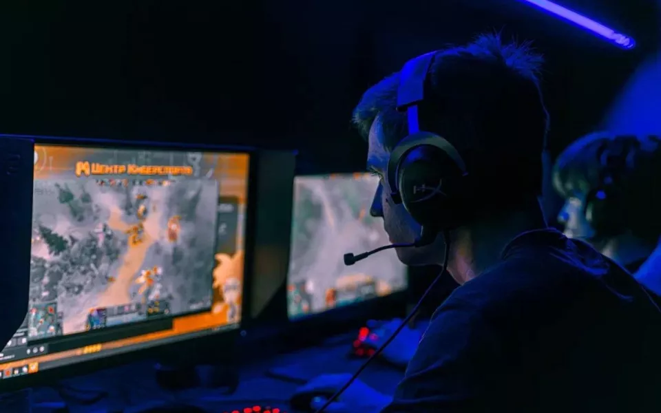 Ростелеком подключил игровую скорость барнаульскому Центру Киберспорта