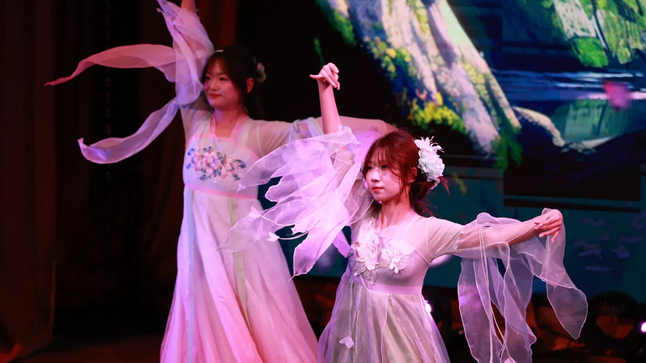 Фестиваль национальных культур в Барнауле объединил студентов из 17 стран. Фото