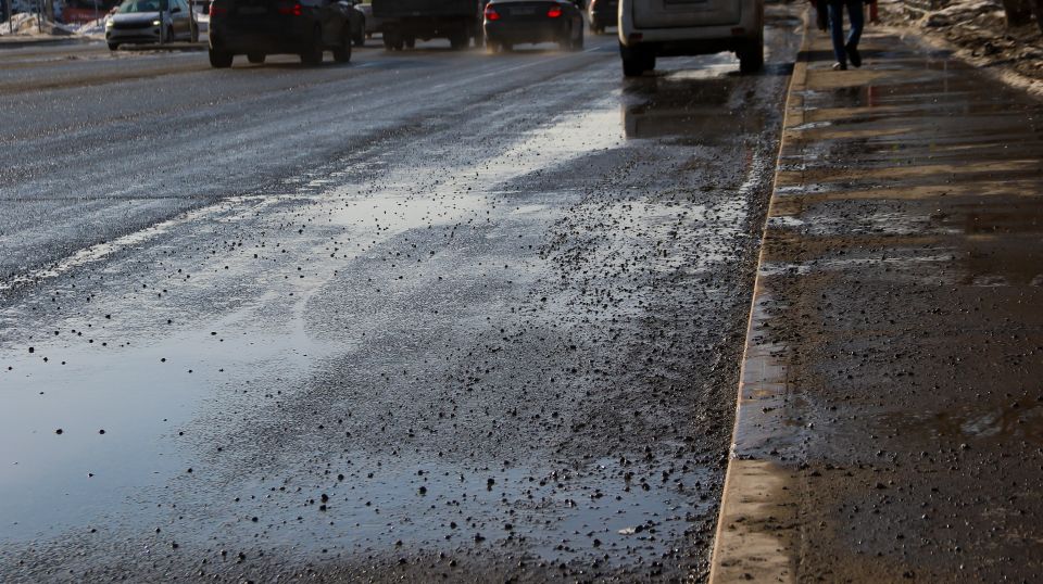 Павловский тракт между улицами Малахова и Георгиева