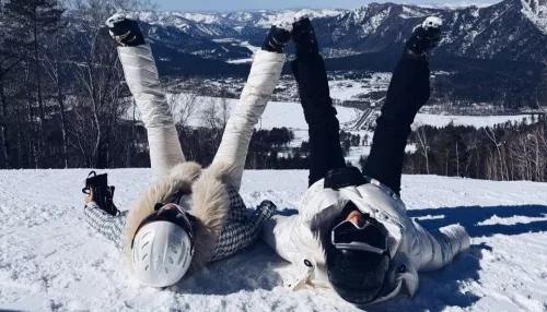 Татьяна Навка и певица Жасмин отдохнули в Республике Алтай