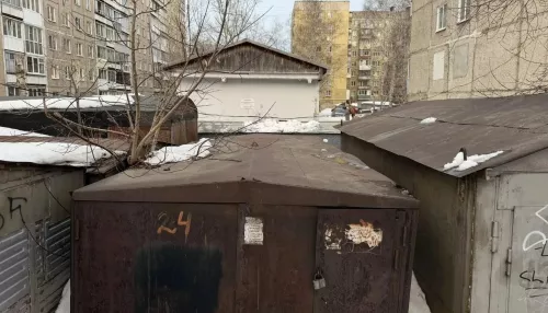 В Барнауле массово проверят гаражи во дворах домов после гибели ребенка