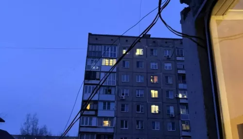 Владельца гаража обвинили в гибели мальчика от удара током в Барнауле