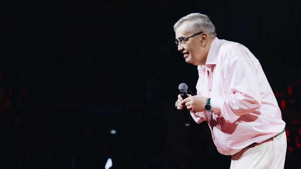 Гарретт Джонстон