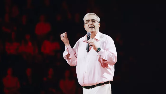 Бизнес губит скука: ирландский эксперт – о том, какое дело выиграет в эпоху ИИ