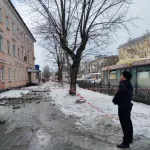 После обрушения фасада дома в центре Барнаула возбудили уголовное дело