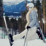 Татьяна Навка показала опасный трюк на лыжах в Республике Алтай. Видео