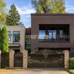 Дима Билан продает элитный коттедж в Подмосковье за 250 млн. Смотрим, что в нем есть