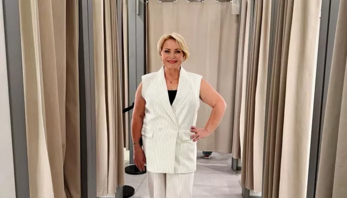 Звезда Интернов похудела за год на 25 кг и удивила новым образом