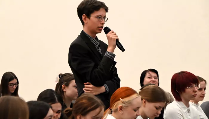 Алтайские школьники поучаствовали в правовых школах проекта Юристы – населению