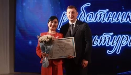 Глава Республики Алтай вручил награды работникам культуры региона
