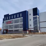 Четырехэтажный бизнес-центр с арендаторами продают в Барнауле. Фото