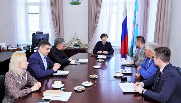 Барнаульские депутаты обсудили ключевые вопросы перед отчетным заседанием гордумы