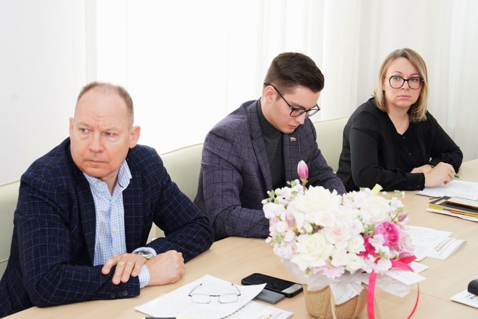 Заседание комитета по законности и местному самоуправлению БГД