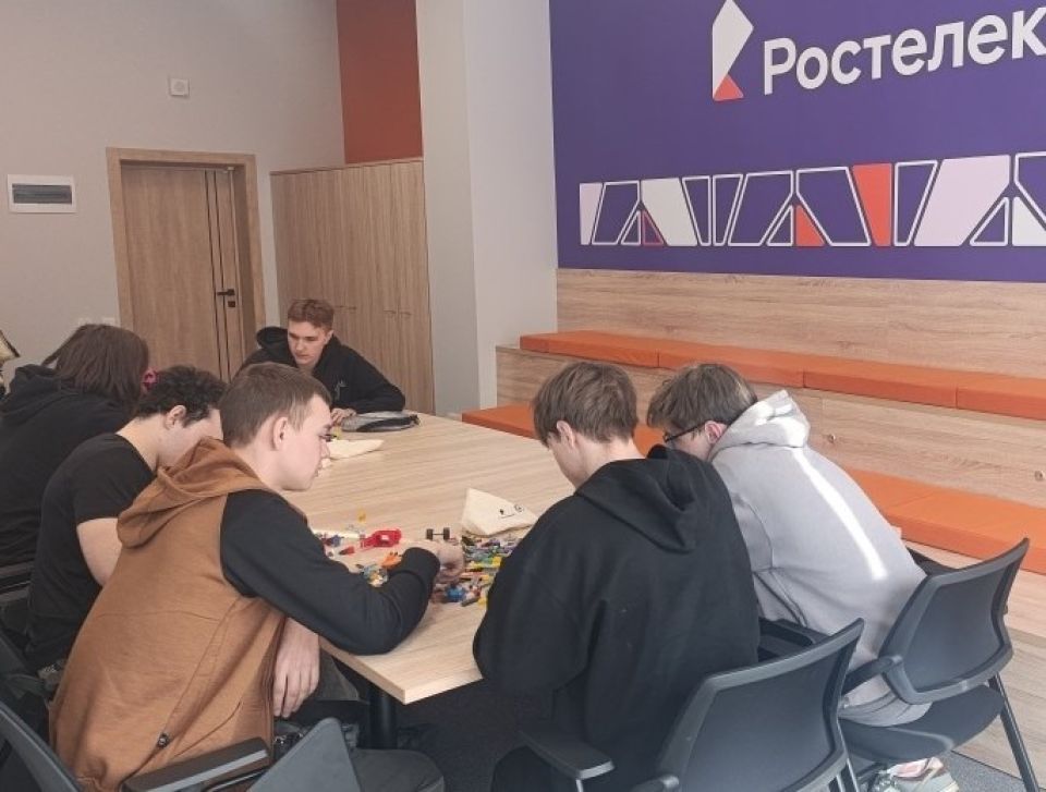 "Ростелеком" провел серию воркшопов для студентов Алтайского бизнес-колледжа