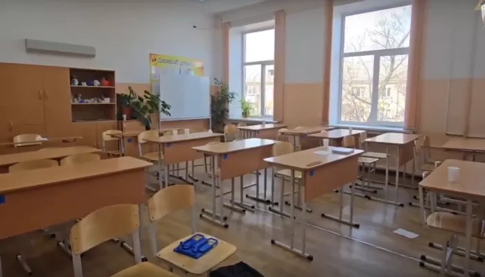 Стали известны подробности нападения подростка с арбалетом на школу в Челябинске