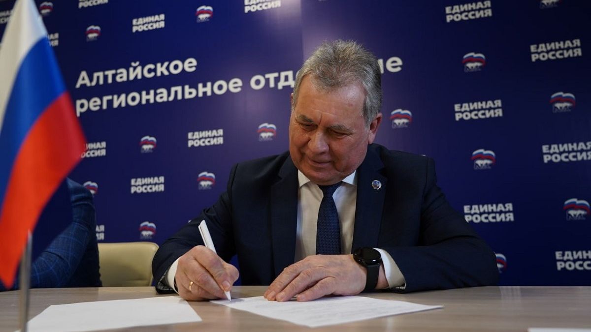 Александр Романенко