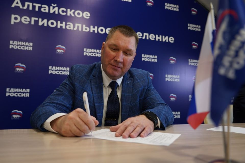 Александр Сафонов