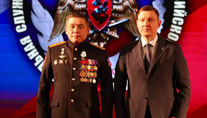 Сотрудников Росгвардии поздравили с профессиональным праздником в Республике Алтай