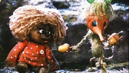 Исследование: каждый третий россиянин верит в домовых, каждый пятый — в русалок