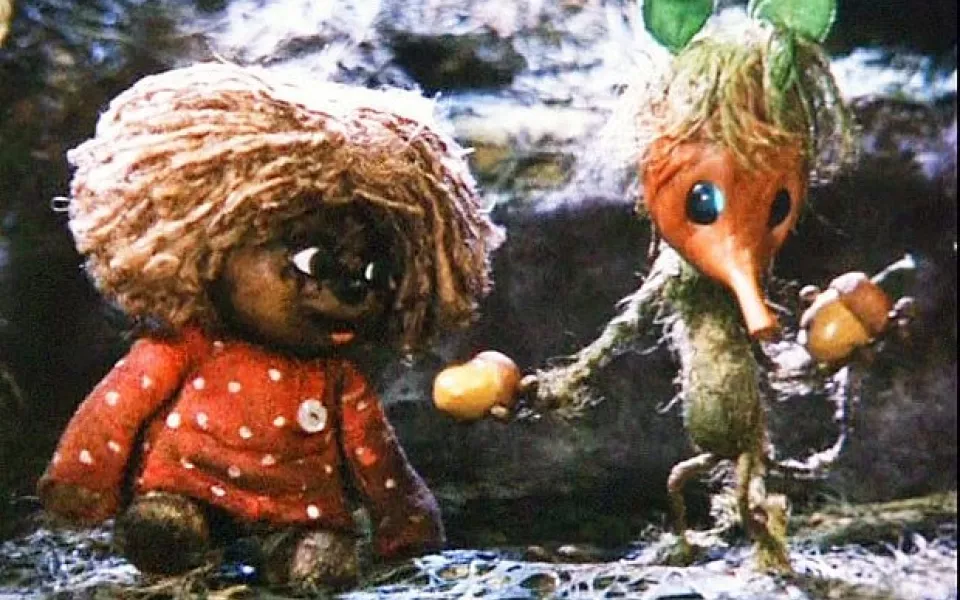 Исследование: каждый третий россиянин верит в домовых, каждый пятый в русалок