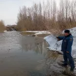 Движение транспорта закрыли на трассах в двух районах Алтайского края