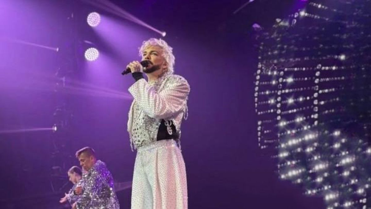 Филипп Киркоров на концерте в Барнауле